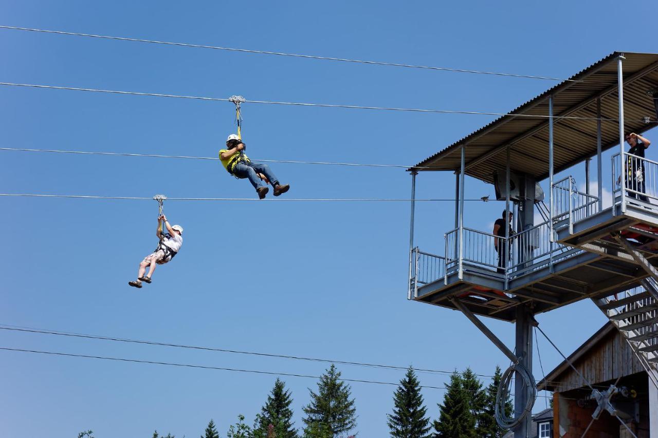 Skihang 100 Meter Vom App Bergfrieden Appartement Winterberg Buitenkant foto