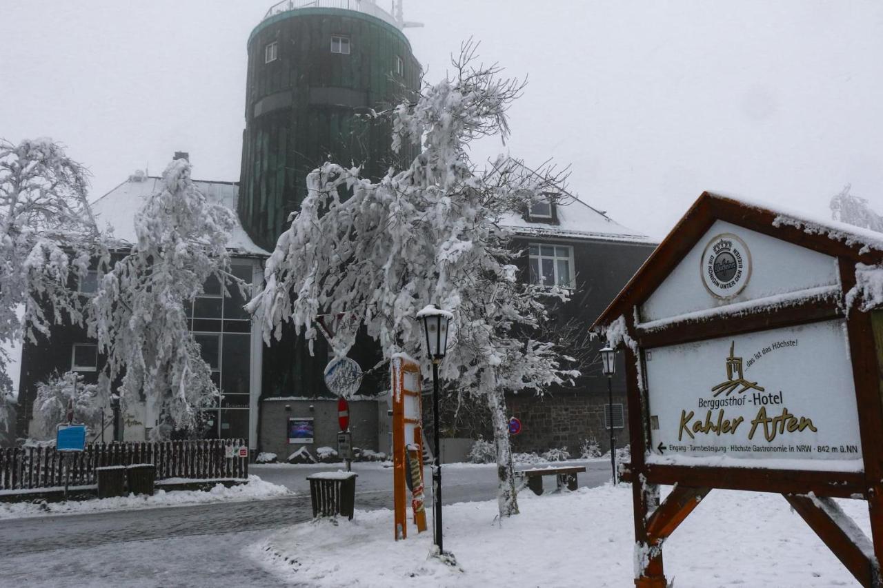 Skihang 100 Meter Vom App Bergfrieden Appartement Winterberg Buitenkant foto