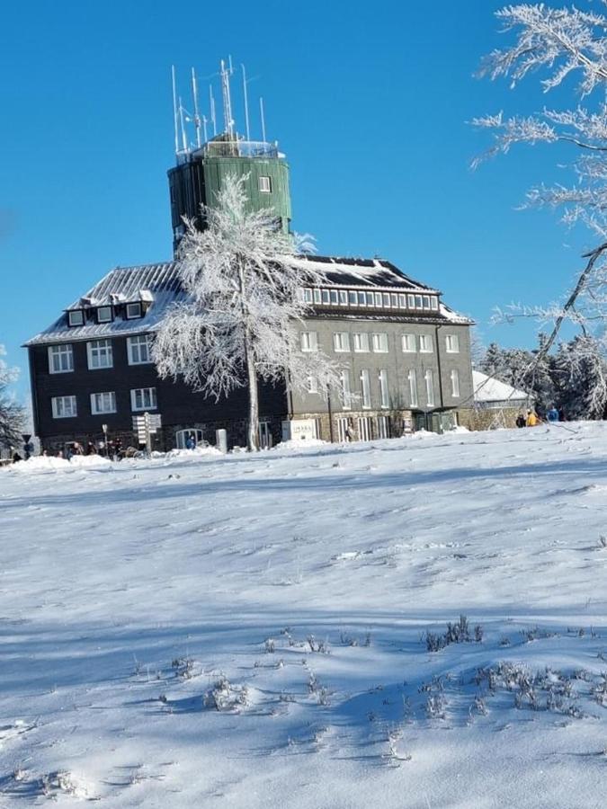 Skihang 100 Meter Vom App Bergfrieden Appartement Winterberg Buitenkant foto