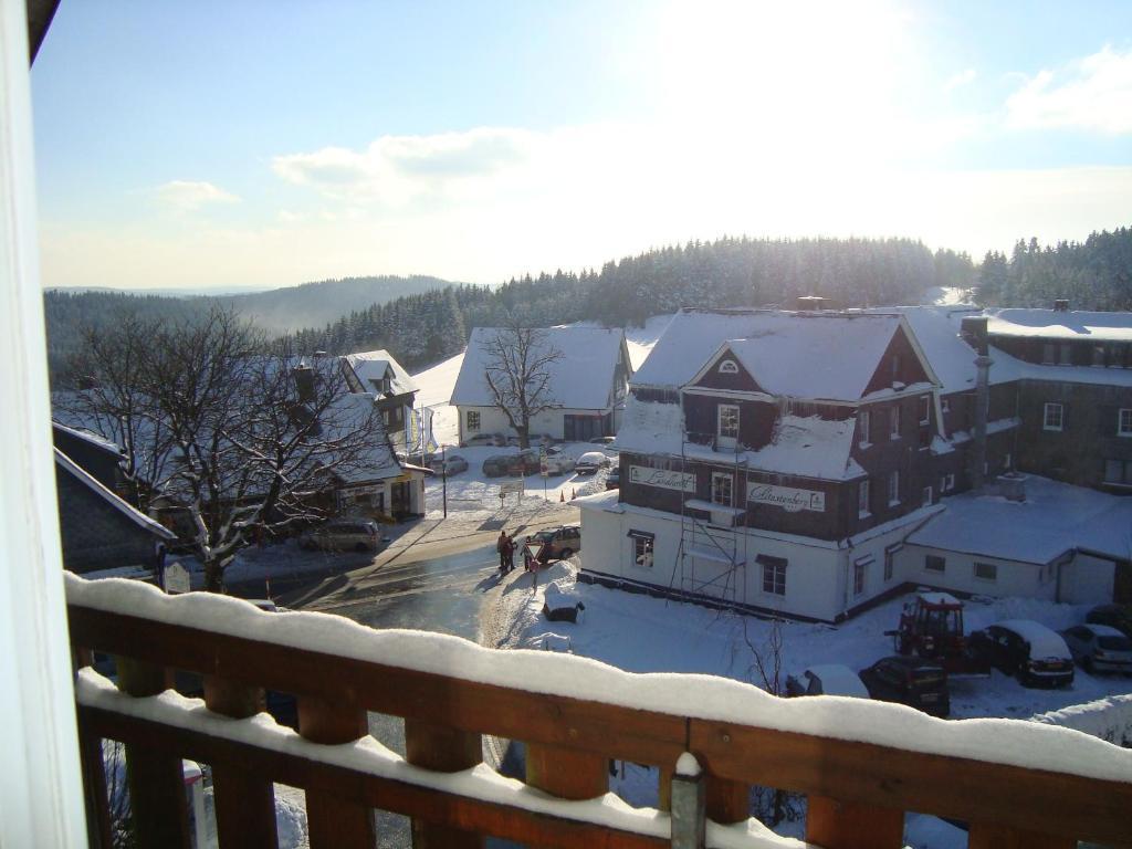 Skihang 100 Meter Vom App Bergfrieden Appartement Winterberg Buitenkant foto